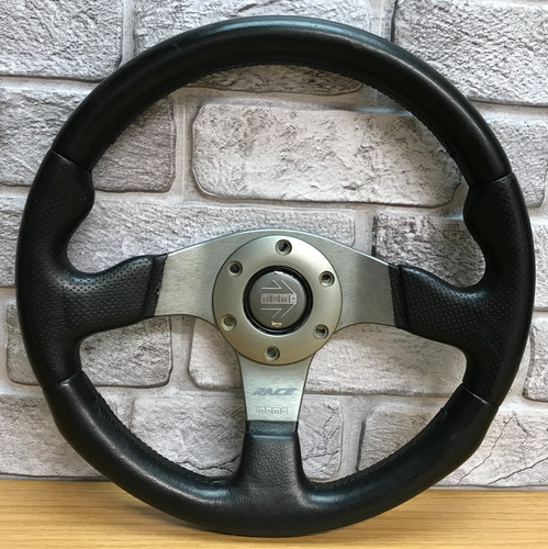 Genuine momo race black - momo,